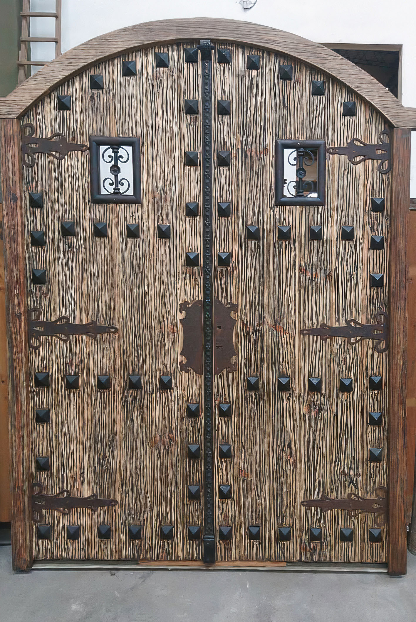 Puerta de exterior de cedro