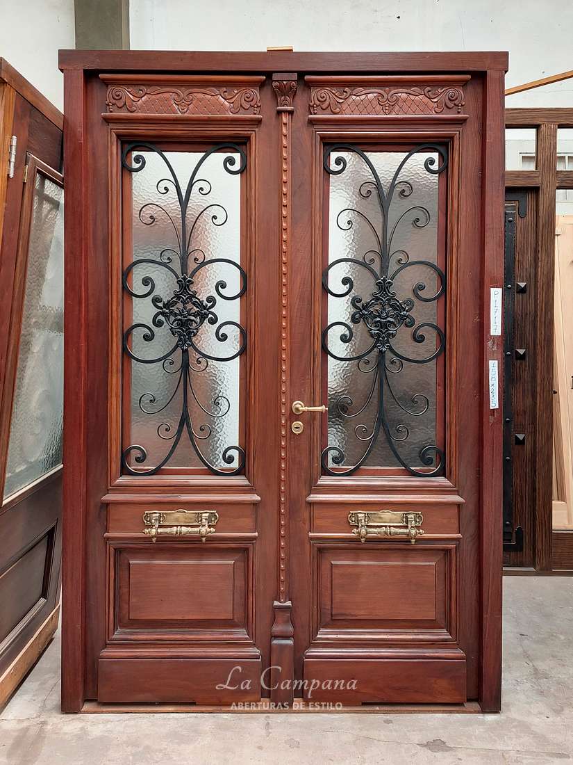 puerta para exterior de doble hoja con cetol tablero