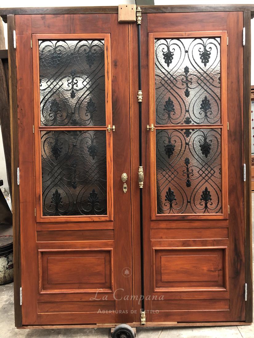 Puerta de doble hoja